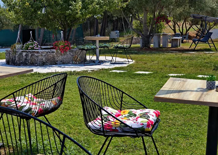 Marele Hills